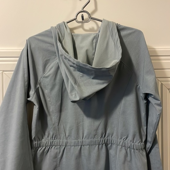 Columbia rain jacket size small - Picture 6 of 6